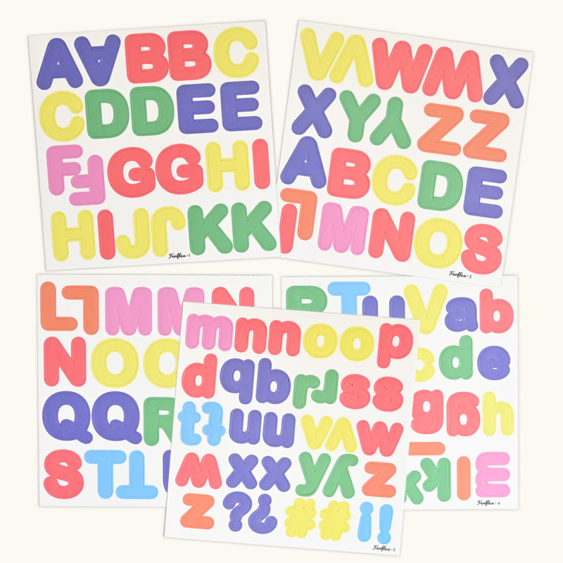 Las letras magnéticas multicolores se adaptan a todas las superficies  magnéticas.